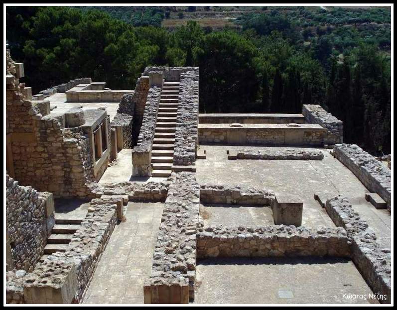 μεγάλο κλιμακοστάσιο