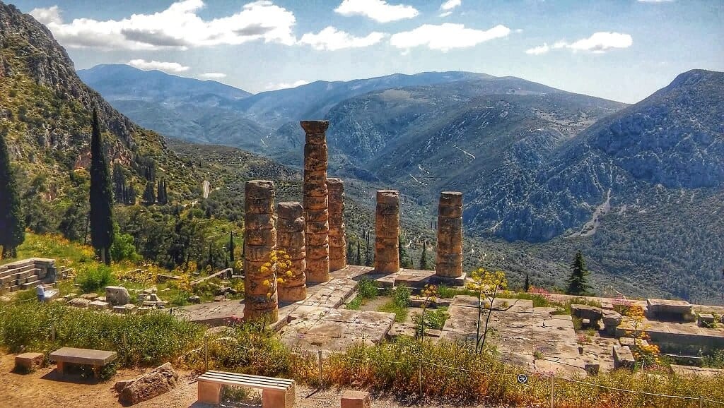 ναός του Απόλλωνα στους Δελφούς