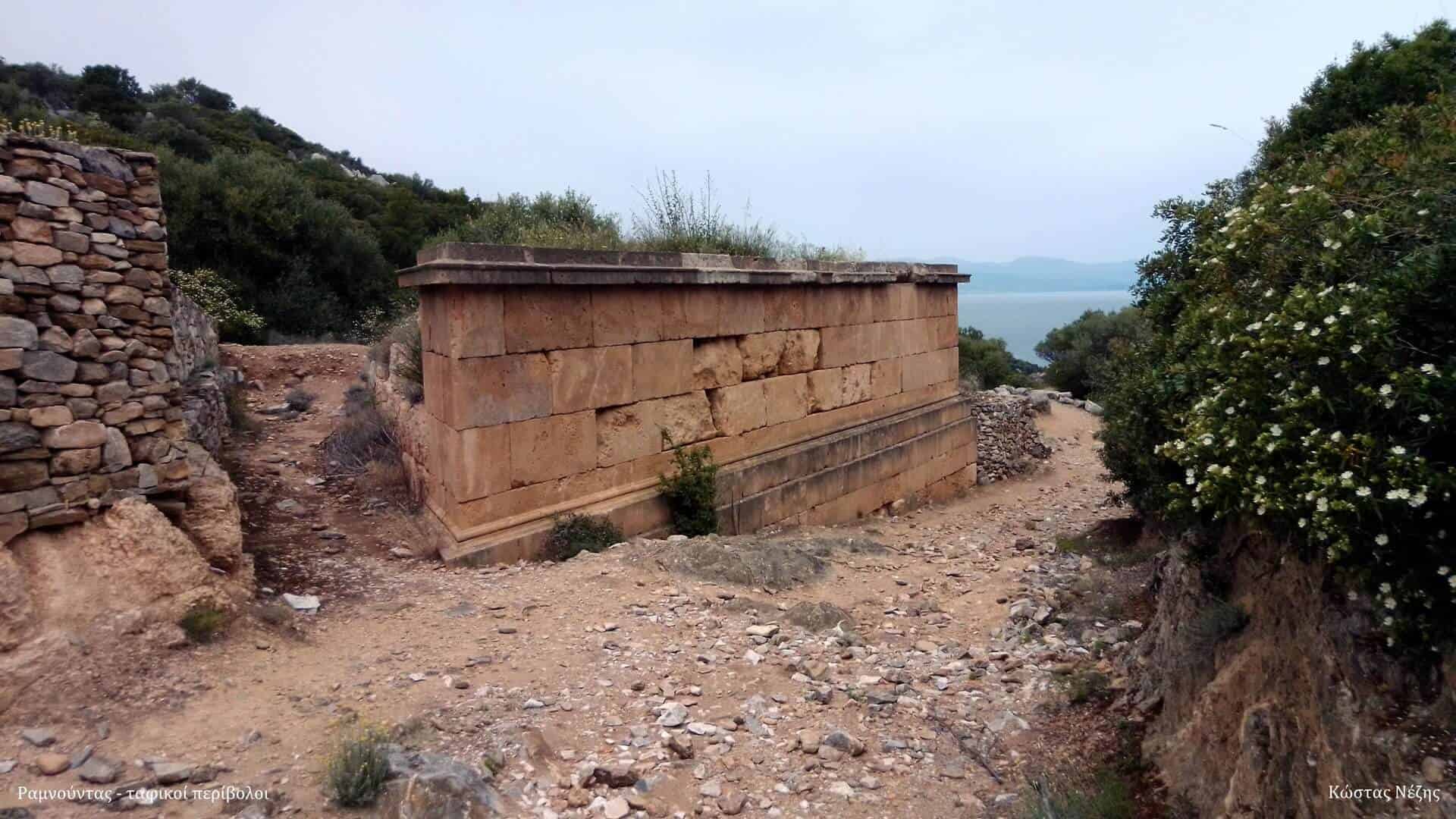 Ραμνούντας - ταφικός περίβολος Ιεροκλή
